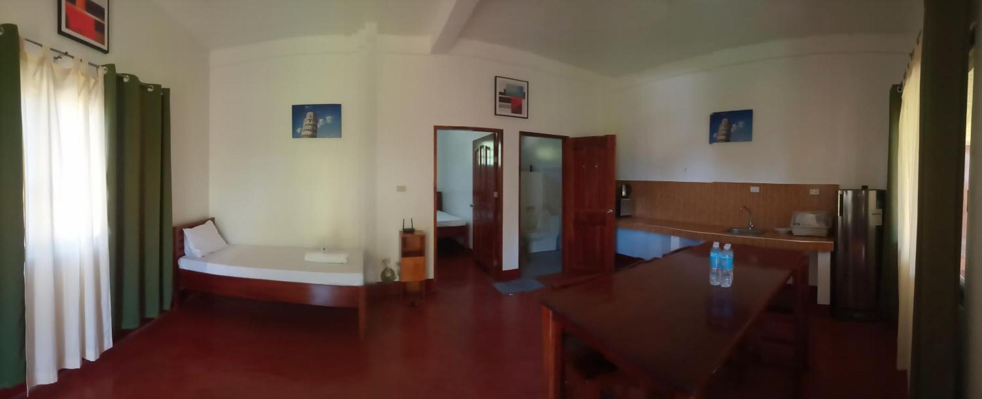 Tongatok Cliff Resort Mambajao Exterior foto